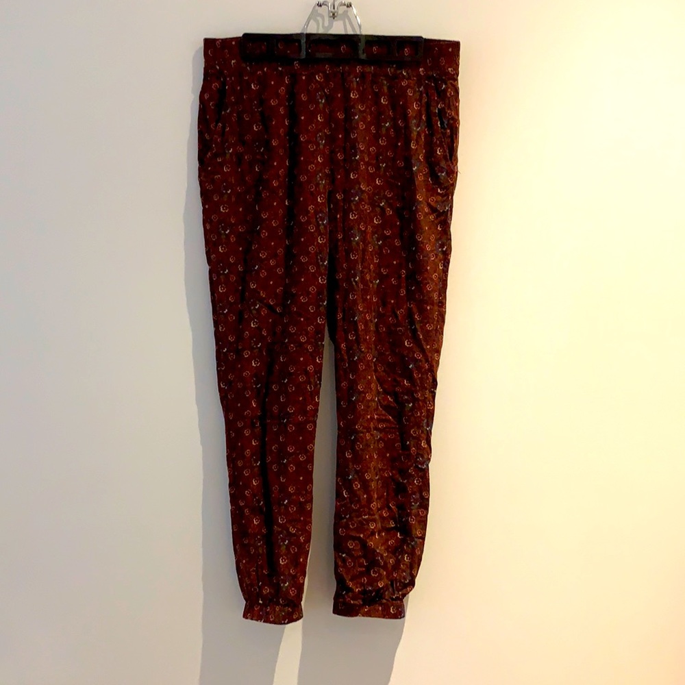 Comfy burgundy floral harem pants